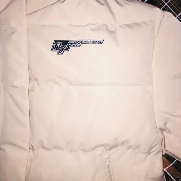 SHEIN Puffer Jacket Brand New / Manteau Beige Neuf - Picture 5 of 7